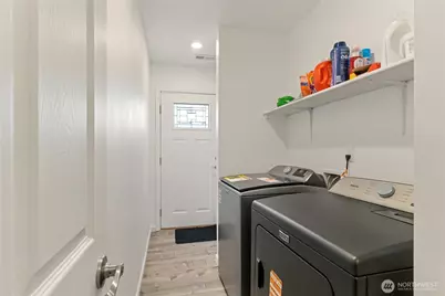 2427 W Texas Street, Moses Lake, WA 98837 - Photo 16