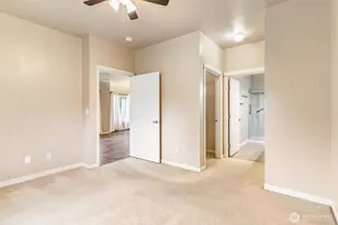 10700 SE 260th, Kent, WA 98030 - Photo 16