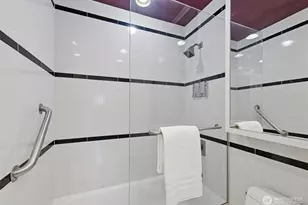 22407 87th Ave W, Edmonds, WA 98026 - Photo 14