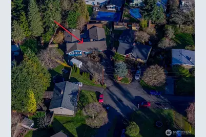 22407 87th Avenue W, Edmonds, WA 98026 - Photo 32