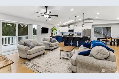 22325 Perimeter Court SE, Yelm, WA 98597 - Photo 4