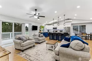 22325 Perimeter Ct SE, Yelm, WA 98597 - Photo 4