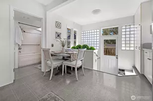 8007 Fremont Ave N, Seattle, WA 98103 - Photo 18
