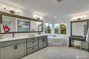 16210 76th Ave Ct E, Puyallup, WA 98375 - Photo 10