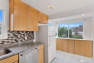 1901 S Plum St, Seattle, WA 98144 - Photo 6