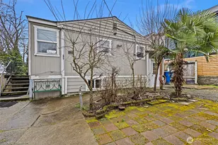 1901 S Plum St, Seattle, WA 98144 - Photo 2