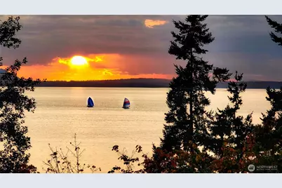 317 N State #201, Bellingham, WA 98225 - Photo 40