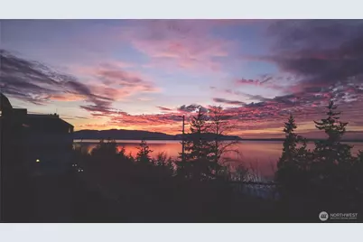 317 N State #201, Bellingham, WA 98225 - Photo 38