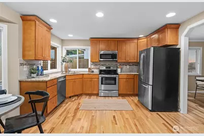 1331 Blaine Avenue NE, Renton, WA 98056 - Photo 6