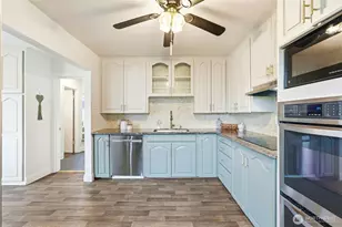 1721 Cedar St, Everett, WA 98201 - Photo 8