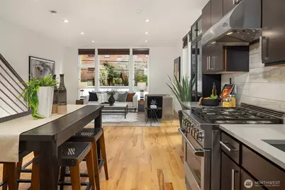 1114 16th Avenue #A, Seattle, WA 98122 - Photo 12