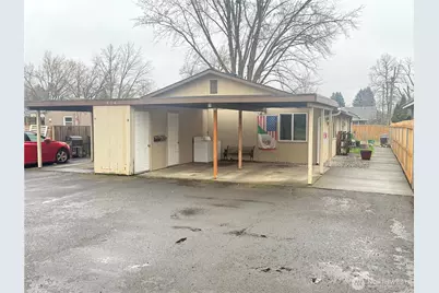 404 SE 3rd Street, College Place, WA 99324 - Photo 2