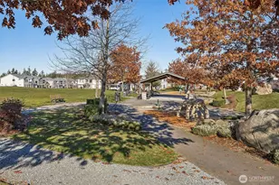 18431 139th St E, Bonney Lake, WA 98391 - Photo 28