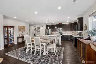 18431 139th St E, Bonney Lake, WA 98391 - Photo 8