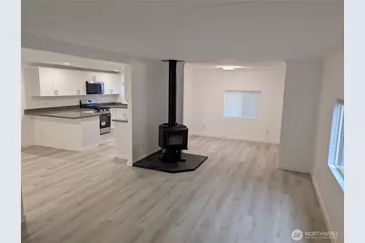 9601 315th Avenue SE #23, Issaquah, WA 98027 - Photo 4