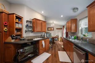 20 N Olympic Ct, Hoodsport, WA 98548 - Photo 12