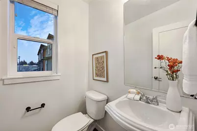 7909 229th Place #B, Edmonds, WA 98026 - Photo 10