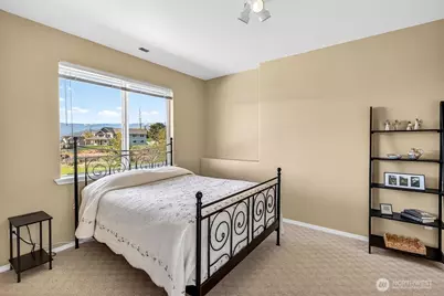 2350 10th Street NE, East Wenatchee, WA 98802 - Photo 32
