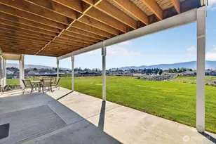 2350 10th St NE, East Wenatchee, WA 98802 - Photo 30