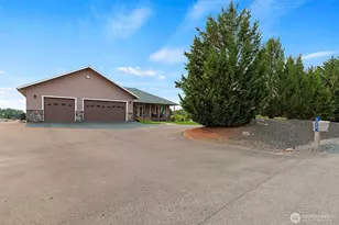 2350 10th St NE, East Wenatchee, WA 98802 - Photo 28