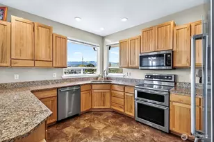 2350 10th St NE, East Wenatchee, WA 98802 - Photo 24