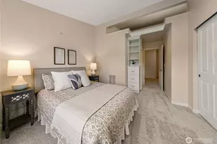 12607 SE 30th St, Bellevue, WA 98005 - Photo 22