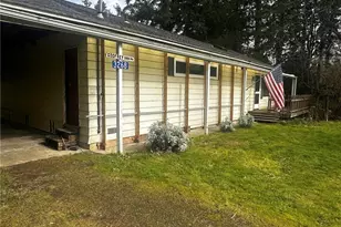 3268 NW Erlands Ct, Bremerton, WA 98312 - Photo 2