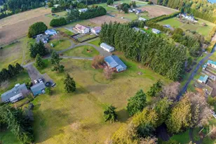 200 Leprechaun Ln, Port Angeles, WA 98362 - Photo 4