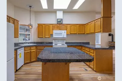 200 Leprechaun Lane, Port Angeles, WA 98362 - Photo 16