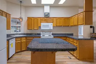 200 Leprechaun Ln, Port Angeles, WA 98362 - Photo 16