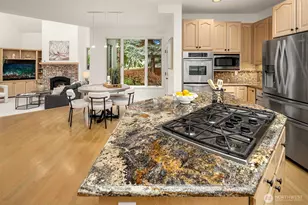 5208 Isola Pl NW, Issaquah, WA 98027 - Photo 16