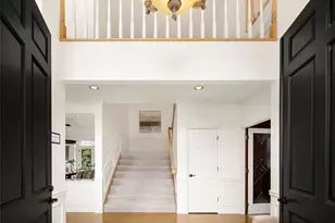 5208 Isola Pl NW, Issaquah, WA 98027 - Photo 8