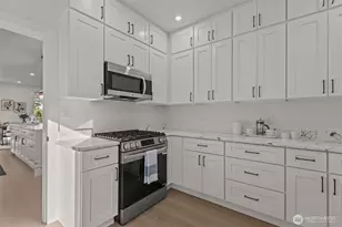 15815 47th Ave S, Tukwila, WA 98188 - Photo 10