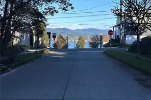 9818 61st Ave S, Seattle, WA 98118 - Photo 20