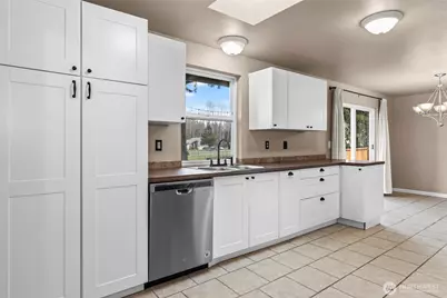 15207 15209 95th Avenue Ct E, Puyallup, WA 98375 - Photo 8