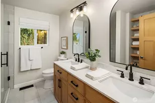 8704 NE 133rd Pl, Kirkland, WA 98034 - Photo 16
