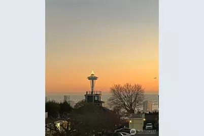 201 Galer Street #305, Seattle, WA 98109 - Photo 8