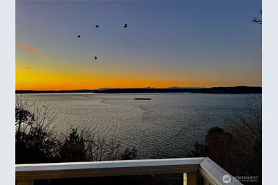 8204 East Side Drive NE, Tacoma, WA 98422 - Photo 36