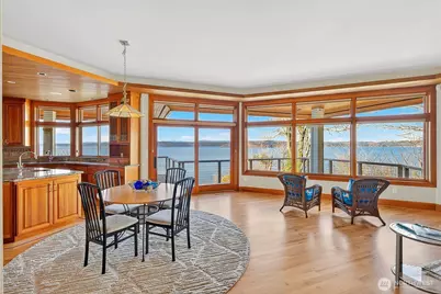 8204 East Side Drive NE, Tacoma, WA 98422 - Photo 6