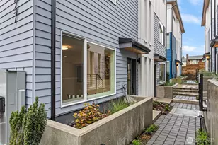 2527 29th Ave S, Seattle, WA 98144 - Photo 2