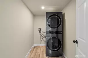 3012 SW 102nd St, Seattle, WA 98146 - Photo 14