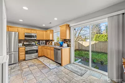 3516 Destination Avenue E, Fife, WA 98424 - Photo 8