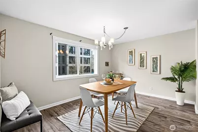 8720 Phinney Avenue #11, Seattle, WA 98103 - Photo 12