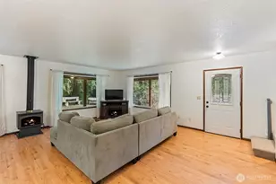 209 Alpha Way, Onalaska, WA 98570 - Photo 8