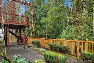 5706 NW Lac Leman Dr, Issaquah, WA 98027 - Photo 34