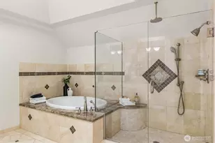 5706 NW Lac Leman Dr, Issaquah, WA 98027 - Photo 24