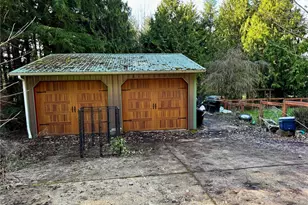 26081 Tytler Rd NE, Poulsbo, WA 98370 - Photo 32