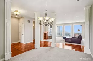 49 Essex Dr, Kelso, WA 98626 - Photo 6