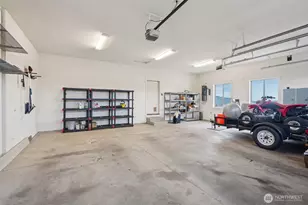 49 Essex Dr, Kelso, WA 98626 - Photo 28