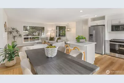 12103 SE 70th Street, Newcastle, WA 98056 - Photo 8